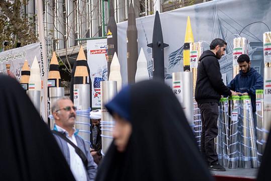 تقارير إسرائيلية: إيران تقترب من استعادة مخزونها الصاروخي بالكامل