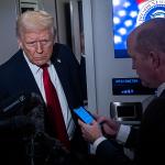 نواب ديمقراطيون يتهمون ترامب باستخدام الـFBI لترهيب أعضاء الكونغرس