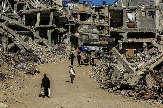 استشهاد طفلة في رفح وارتفاع حصيلة العدوان إلى أكثر من 70 ألفًا منذ 2023