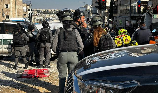 الاحتجاجات على التجنيد العسكري تؤدي إلى إصابة 10 عناصر شرطة واعتقال 8 محتجين