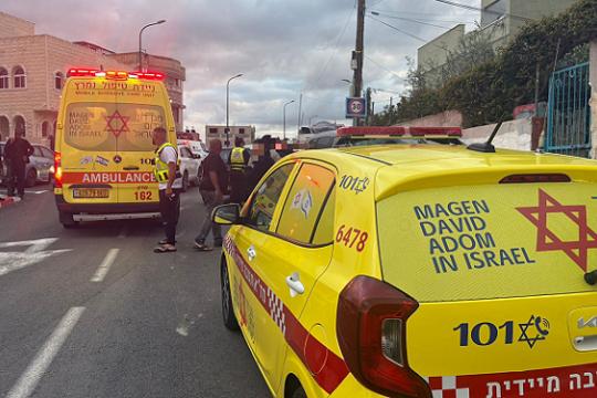 إصابة شاب وطفل في جريمتَي إطلاق نار منفصلتين بالبلدات العربية في إسرائيل