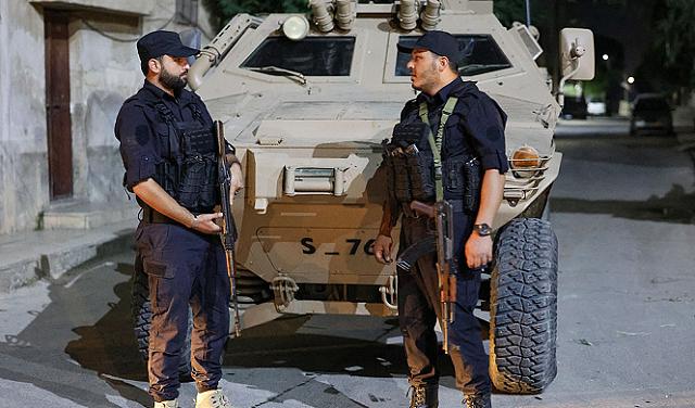 سوريا: قتلى وجرحى في اشتباكات عنيفة بحلب بين القوات الحكومية و«قسد» وسط تبادل اتهامات ومساعٍ للتهدئة