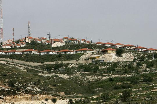 سموتريتش يدفع لإعادة بناء مستوطنة «سانور» شمال الضفة والمصادقة على 126 وحدة استيطانية