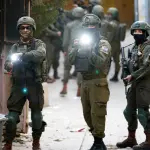 إصابات بالغاز خلال اقتحام عقابا وطوباس.. ومستوطنون يحرقون منازل في سوسيا جنوب الخليل