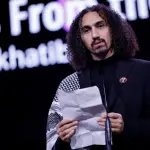 مخرج فلسطيني-سوري يتهم ألمانيا بـ«الشراكة في الإبادة» خلال مهرجان برلين السينمائي