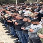 100 ألف مصلٍ يؤدون صلاة الجمعة في المسجد الأقصى بعد إعادة فتحه