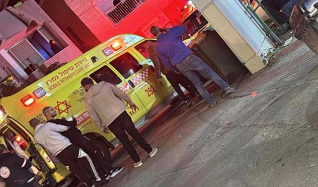 أحد المصابين في حالة متوسطة وأحداث العنف تتصاعد منذ بداية 2026