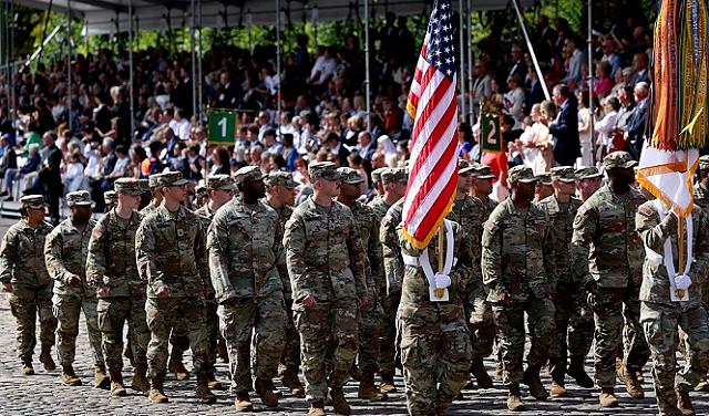 الاتحاد الأوروبي يدرس إنشاء قوة عسكرية مشتركة لتعويض القوات الأميركية