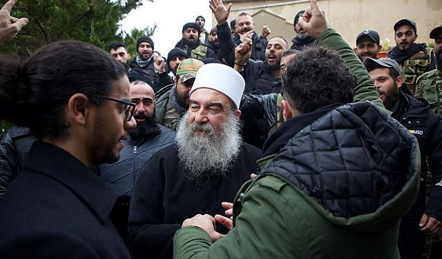 زعيم الطائفة الدرزية في سورية يشيد بدور إسرائيل في حماية الدروز ويكشف عن مستقبل الحكم الذاتي والإقليم المستقل