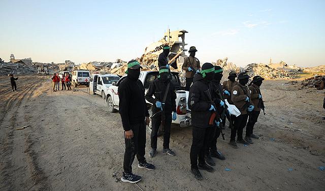 تقرير "هآرتس": الجيش يحذر من أن الخطة الأميركية لا تتناول السيطرة على حماس وحماية المستوطنات