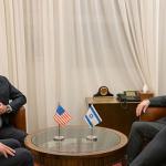 نتنياهو يتمسك بنزع سلاح حماس قبل إعمار غزة ويستبعد أي دور للسلطة الفلسطينية