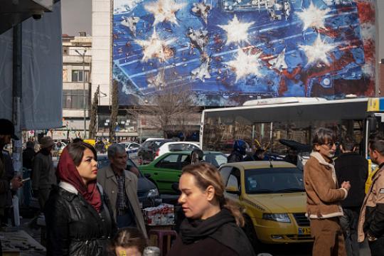 طهران تعلن عقد المحادثات النووية مع واشنطن في مسقط وسط تباين حاد حول جدول الأعمال