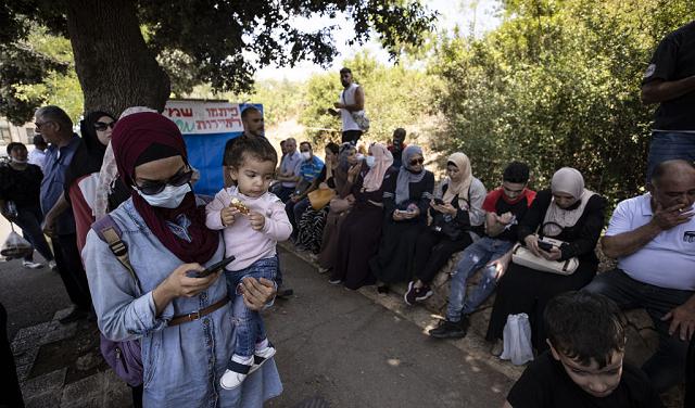 مشروع القانون يتيح التفتيش والتحقق من الأزواج لمنع الاحتيال على الدولة