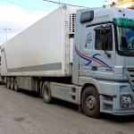 لبنان يحصل على إعفاءات مؤقتة للشاحنات بعد الحظر السوري