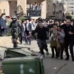 اعتداء على مجندات إسرائيليات في بني براك يشعل سجالًا سياسيًا واسعًا