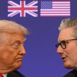 ترامب يحذّر بريطانيا من التخلي عن قاعدة دييغو غارسيا وسط تصعيد تجاه إيران