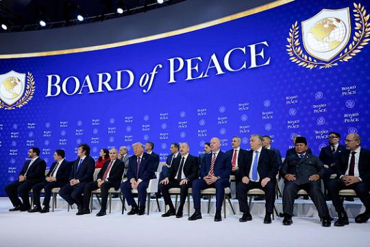 واشنطن تطلب من أعضاء "مجلس السلام" إعلان مساهماتهم في إعادة إعمار غزة قبل الاجتماع الأول