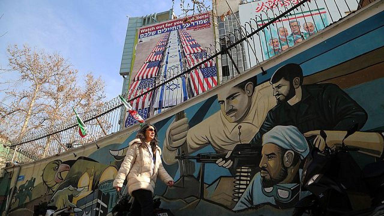 استطلاع إسرائيلي: 12 مقعداً لقائمة عربية مشتركة و59% يؤيدون المشاركة بهجوم أميركي على إيران