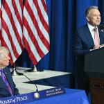 ترامب يتساءل عن صمود إيران وسط استعدادات لهجوم أميركي محتمل ومفاوضات جنيف