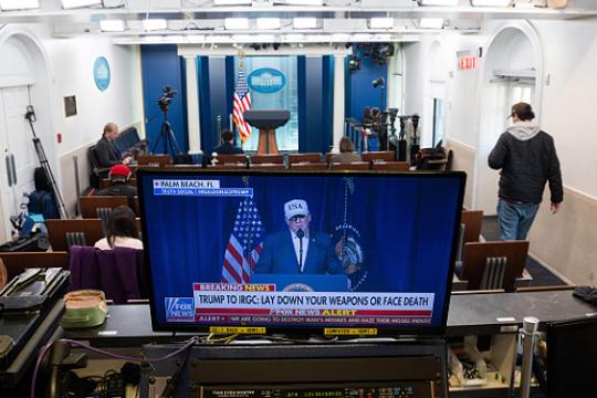 ترامب: أملك «نقاط خروج» من الحرب على إيران وإسرائيل تتوقع معركة أطول