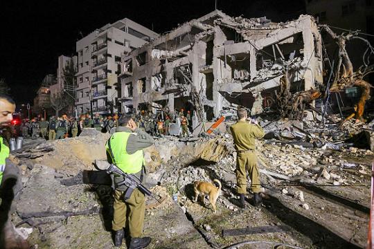 إسرائيل تتوقع استمرار التهديد الباليستي الإيراني رغم الضربات