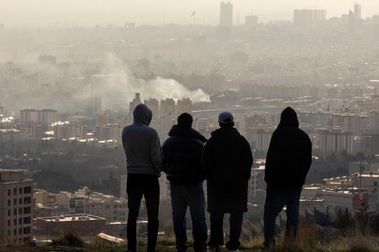 هل يطول أمد الحرب الأمريكية الإسرائيلية على إيران؟