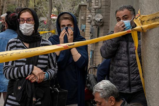 نتنياهو يقترح دعوة الإيرانيين للاحتجاج وترامب يتحفظ خوفًا من سقوط قتلى