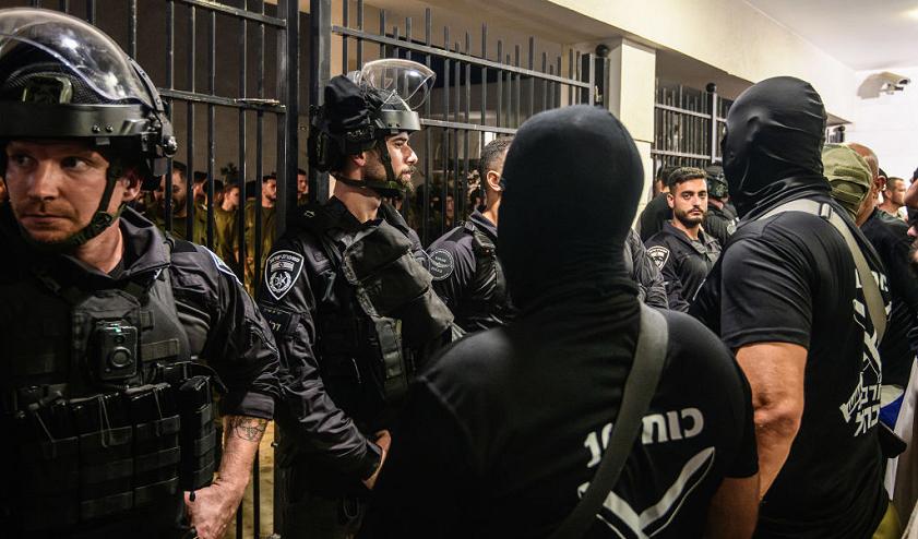 قرار لرئيس الأركان بإعادة عناصر من "القوة 100" رغم إسقاط التهم وانتقادات حقوقية تتحدث عن تواطؤ قضائي