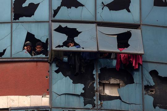 تعثر مفاوضات القاهرة حول غزة: خلاف جوهري بين أولوية نزع السلاح واستكمال المرحلة الأولى