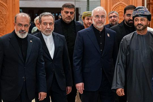 تقرير: واشنطن خشيت اغتيال إسرائيل لمسؤولين إيرانيين خلال مفاوضات السلام
