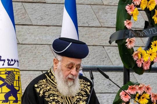 زعيم شاس يهاجم نتنياهو: "كذاب ولا يمكن الاعتماد عليه" ويطرح دعم آيزنكوت لرئاسة الحكومة
