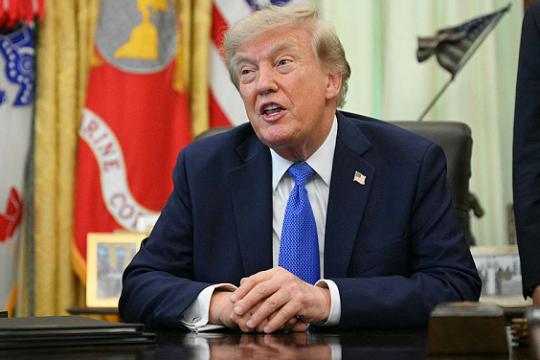 ترامب يطالب إيران بتعويضات عن الحرب ويضعها على جدول أي مفاوضات سلام
