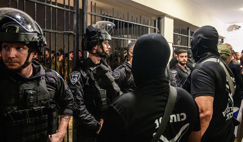 المحكمة تتيح للمدعي العام مواصلة التحقيق واتخاذ قرار بشأن لوائح الاتهام.. وسموتريتش يهاجم القرار ويصفه بـ«الفاسد»