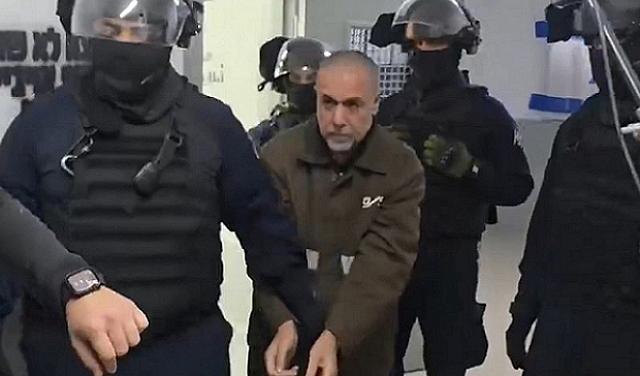 عزل انفرادي وتعذيب في مرفق "ركيفت" تحت الأرض.. والأطباء المطالبون بفحص مستقل يستنكرون التعسّف المتواصل