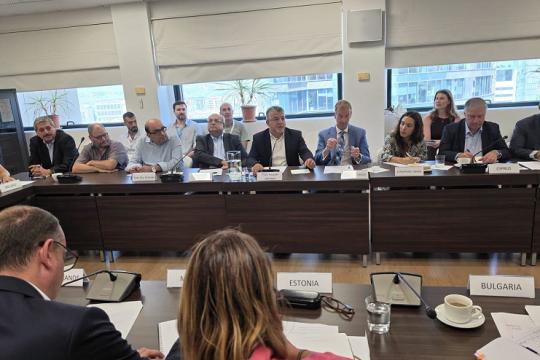 القائمة المشتركة تجتمع بسفراء الاتحاد الأوروبي وتطرح قضايا المواطنين العرب