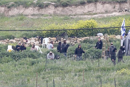 الجيش الإسرائيلي يرفض نقل صلاحيات الإنفاذ بالضفة للشرطة دون ضم رسمي