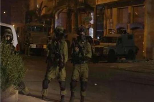 إصابة عاملين برصاص الاحتلال أثناء توجههما للعمل في القدس