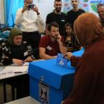 استطلاع: المشتركة 9 مقاعد والتمثيل العربي قد يرتفع إلى 17