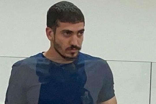 باسل عباهرة أمام الحكم غدًا.. مسار قضائي استمر عامين والنيابة تطالب بأكثر من 25 عامًا