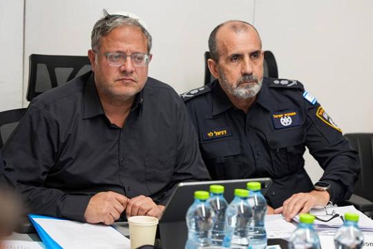 صدام حاد بين بن غفير وقائد الشرطة الإسرائيلية حول الميزانيات وتعيينات القيادة عشية الانتخابات