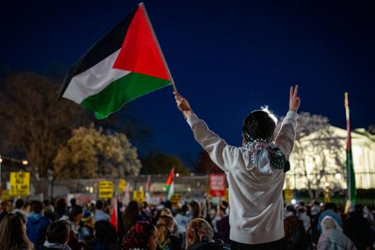 استطلاع "كوينيبياك": التعاطف مع الفلسطينيين يتجاوز الإسرائيليين لأول مرة في تاريخ أمريكا