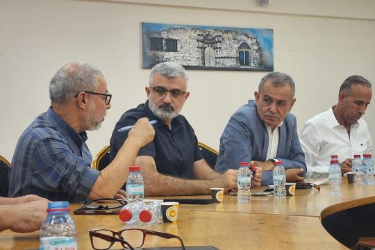لجنة المتابعة تستعد لإحياء الذكرى الـ26 لهبة القدس والأقصى وتبحث قضايا الأرض والمسكن