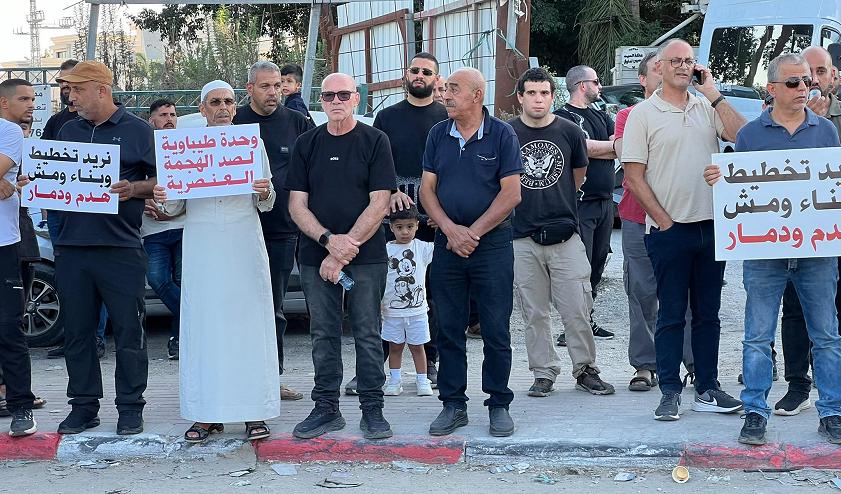 قرار قضائي مؤقت يمنع تنفيذ أوامر هدم صدرت قبل أكثر من 20 عامًا بحق منازل تؤوي خمس عائلات