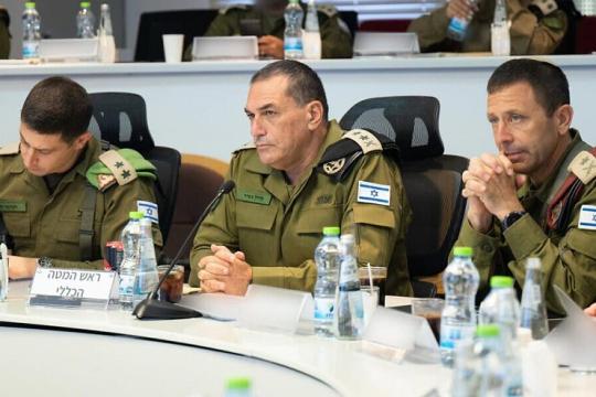 زامير يرفع جهوزية الجيش الإسرائيلي ويعزز قواته في الضفة الغربية قبيل الانتخابات