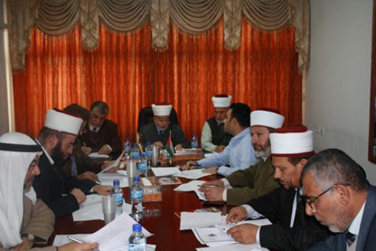 مجلس الإفتاء الأعلى يحذر من تصاعد الانتهاكات في الأقصى ويدعو لشدّ الرحال إليه