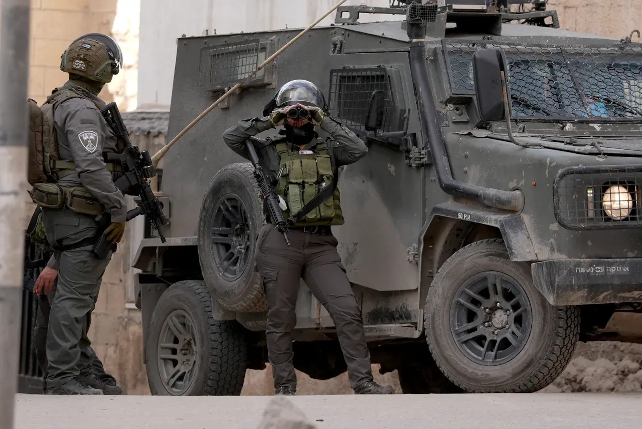 قوات الاحتلال تنفذ فجر الثلاثاء حملة واسعة تشمل نابلس والخليل وطولكرم وجنين وقلقيلية وسلفيت، وسط انتشار للمستوطنين وفرض قيود على الطرق