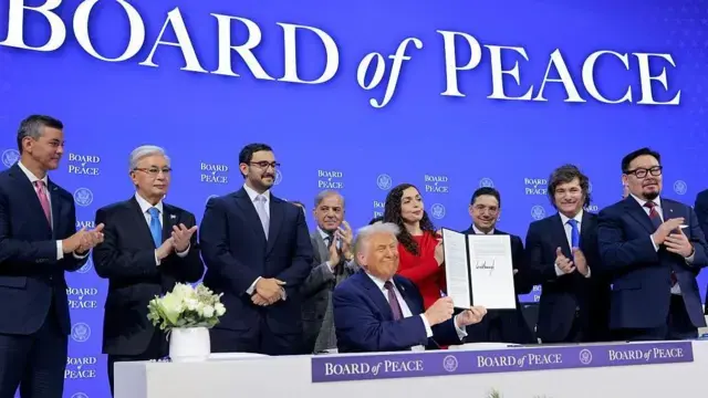 مصادر: أقل من مليار دولار وصل فعلياً وسط تأثير الحرب مع إيران وتعقيدات أمنية