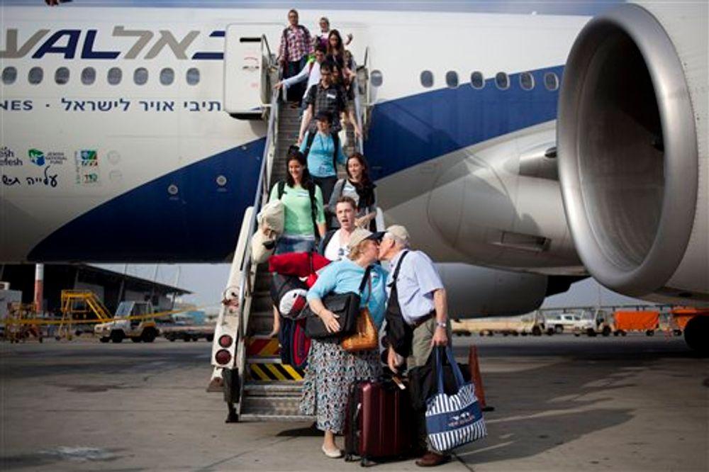 القانون الجديد يمنح المحاكم الدينية صلاحيات واسعة لتحديد يهودية الأفراد وإلزام سلطة السكان بقراراتها