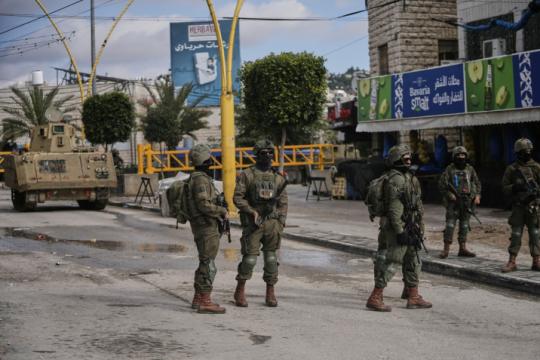 رئيس بلدية الخليل: حكومة نتنياهو تنتهج سياسة عقابية بحق فلسطينيي الداخل