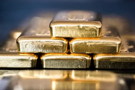 البنك المركزي الكازاخستاني يتحول إلى بيع الذهب لخفض حصة المعدن النفيس في الاحتياطيات